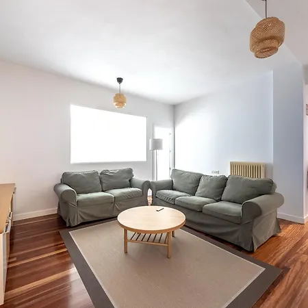 Singular Flat Apartment *
